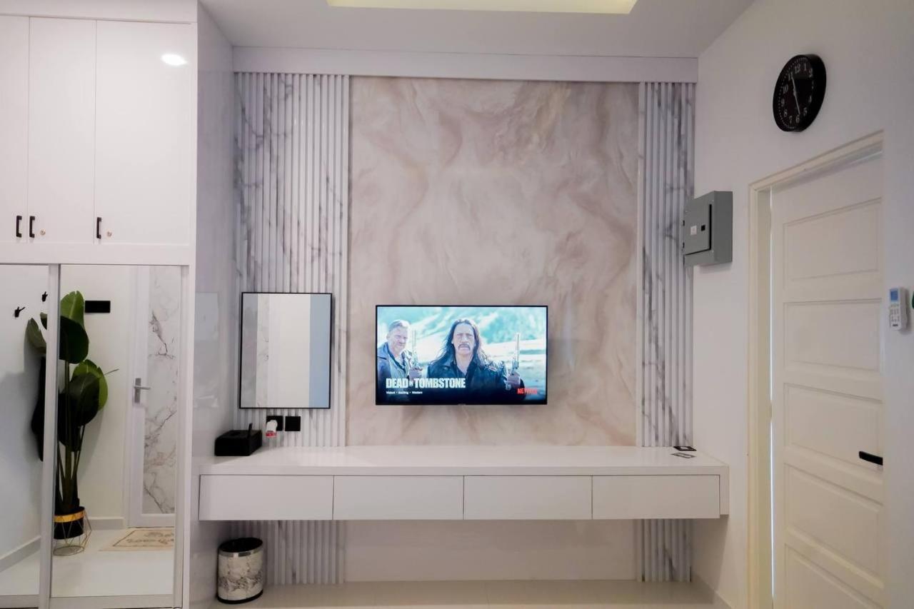 Auranad Tinyhouse Bandar Tanah Merah Wifi Netflix Kültér fotó