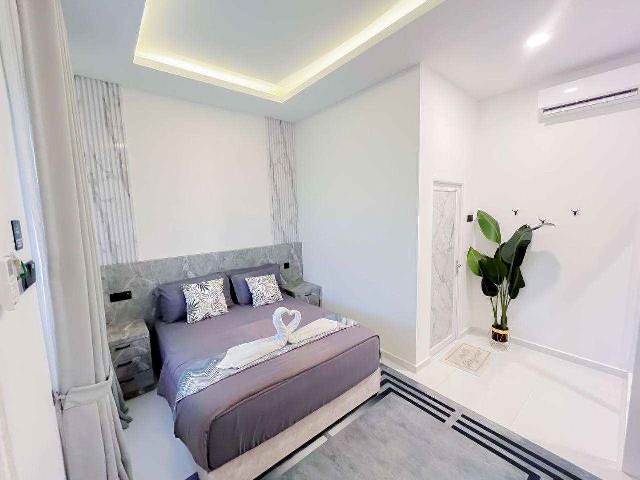 Auranad Tinyhouse Bandar Tanah Merah Wifi Netflix Kültér fotó