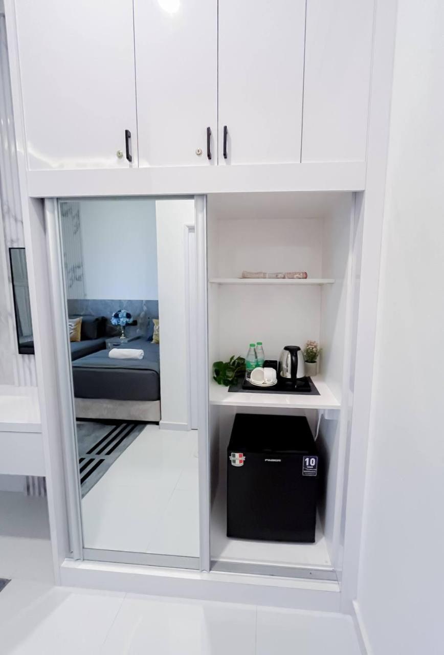 Auranad Tinyhouse Bandar Tanah Merah Wifi Netflix Kültér fotó