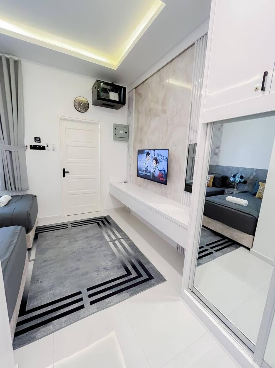 Auranad Tinyhouse Bandar Tanah Merah Wifi Netflix Kültér fotó